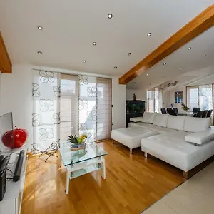 https://apartment-selak.splithotels.org