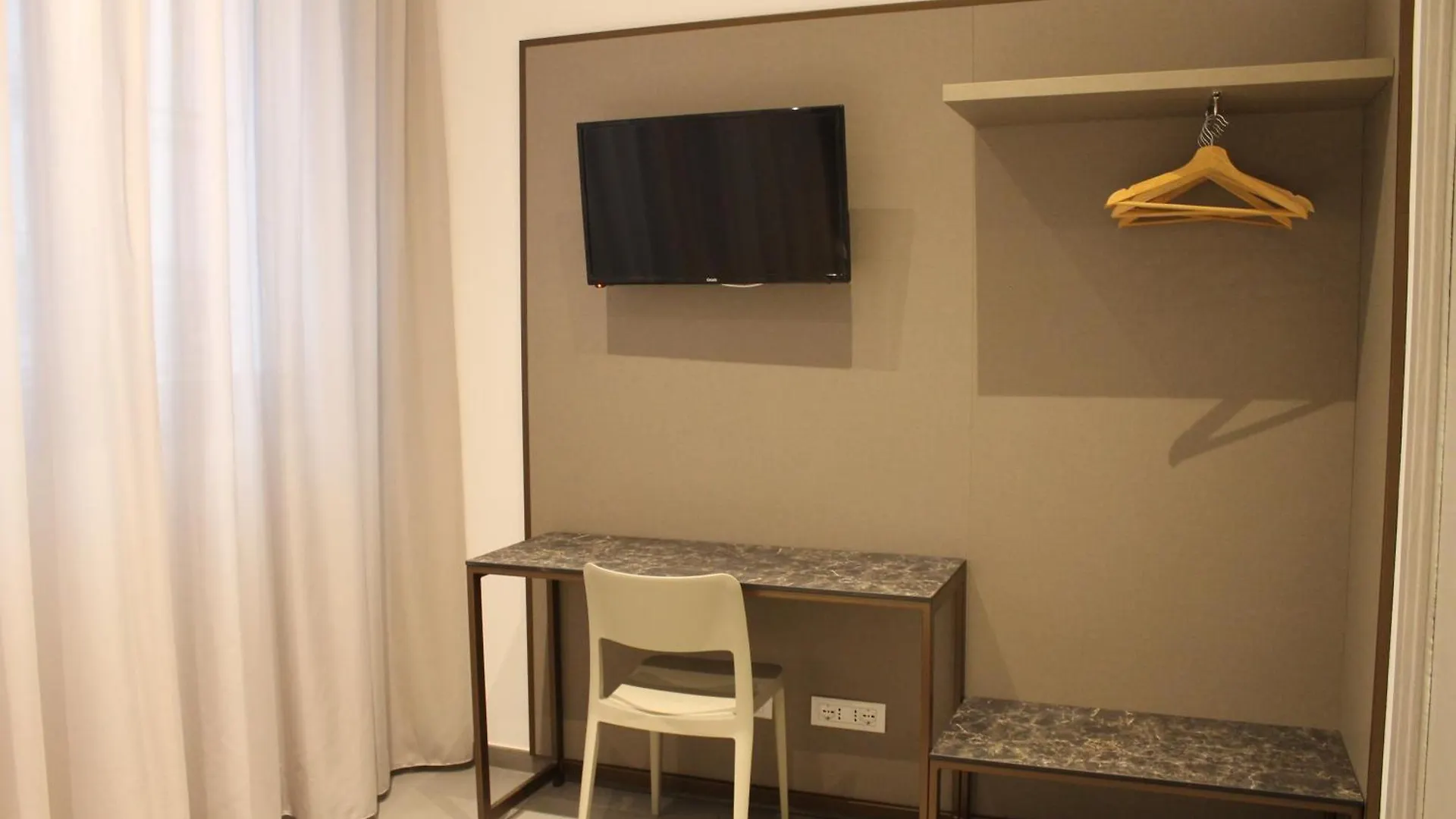 Apartment Miki - Mauro Macchi 91 Milão